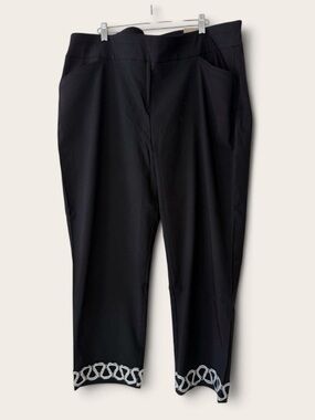 🆕 Chico's Perfect Stretch embroidered-hem pull-on ankle Black Pants *NWT* $79
